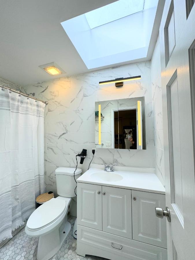 The Waltham Private Room & Bathroom John F Kennedy Jfk Lga Airport Manhattan Penn Station Bullet-Train 15 Min New York Ngoại thất bức ảnh